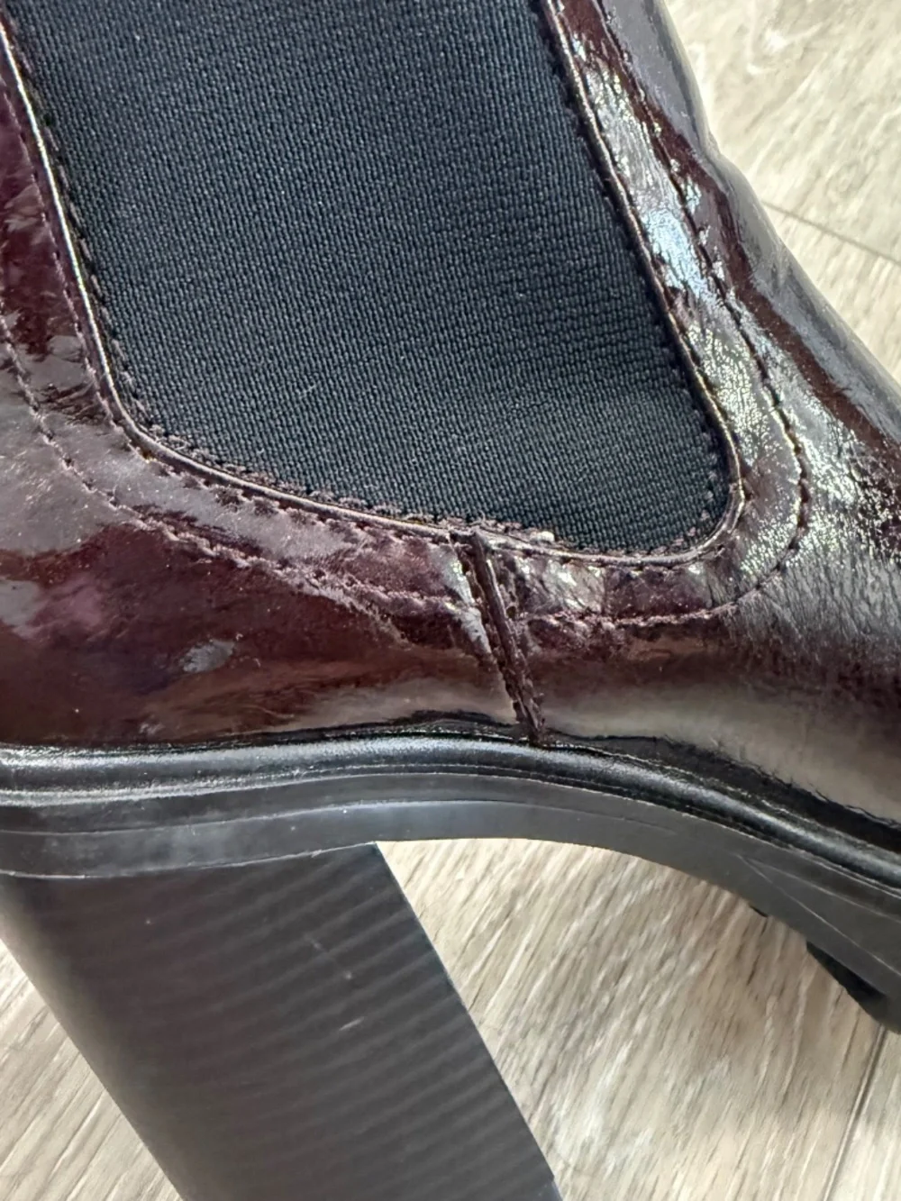 Share Women's Shoes Los Angeles GBG size 6 1/2 Good Condition Burgundy